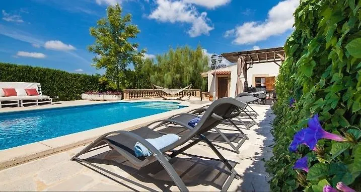 Can Tronca Sant Joan Spanien
